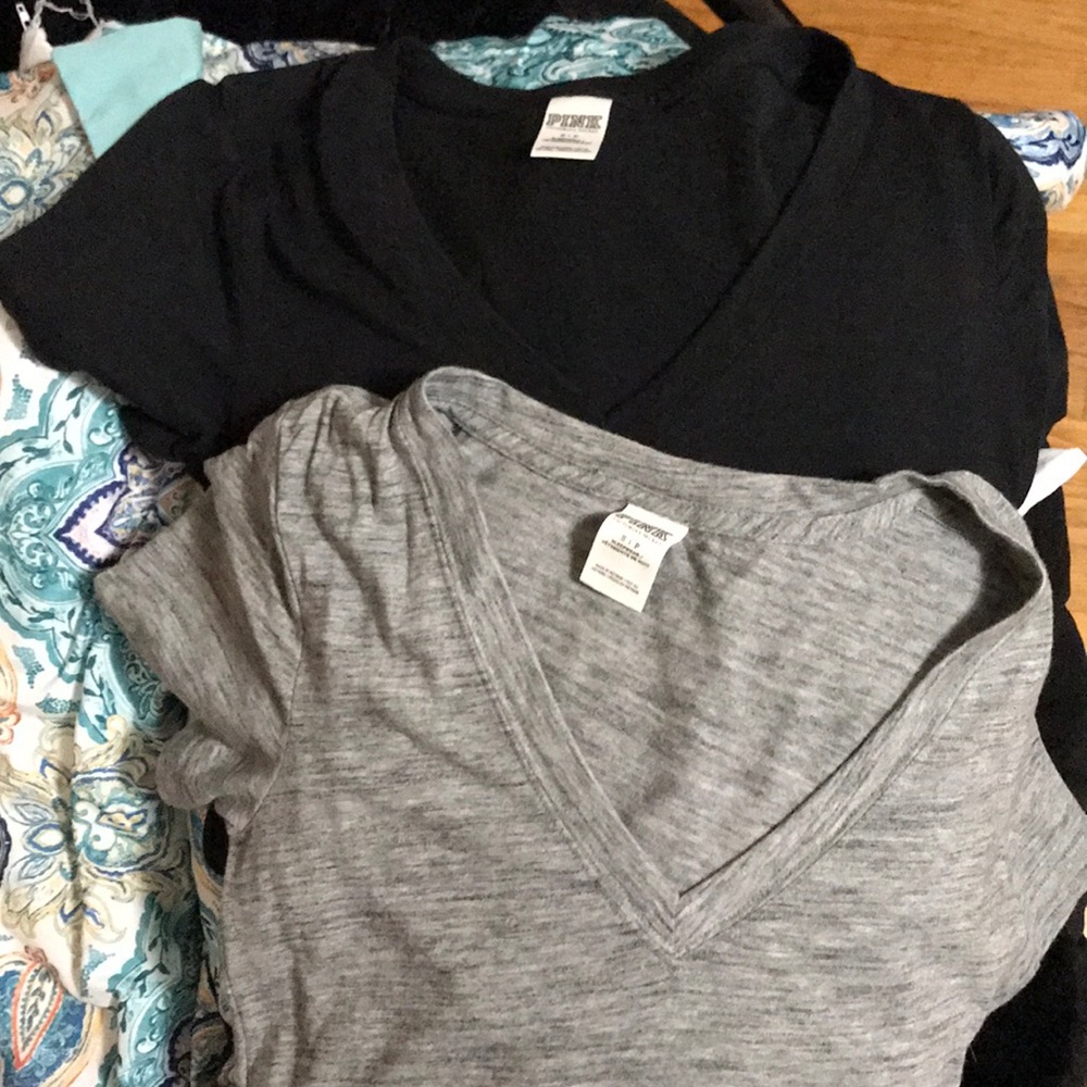 FINAL PRICE DROP—VS PINK V NECK TEES